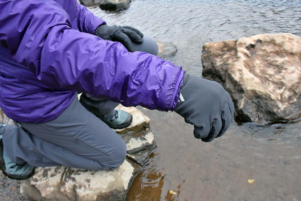 Patagonia DAS Light Hoody Review | Switchback Travel